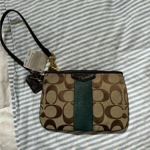 NWTs Coach Wristlet Wallet